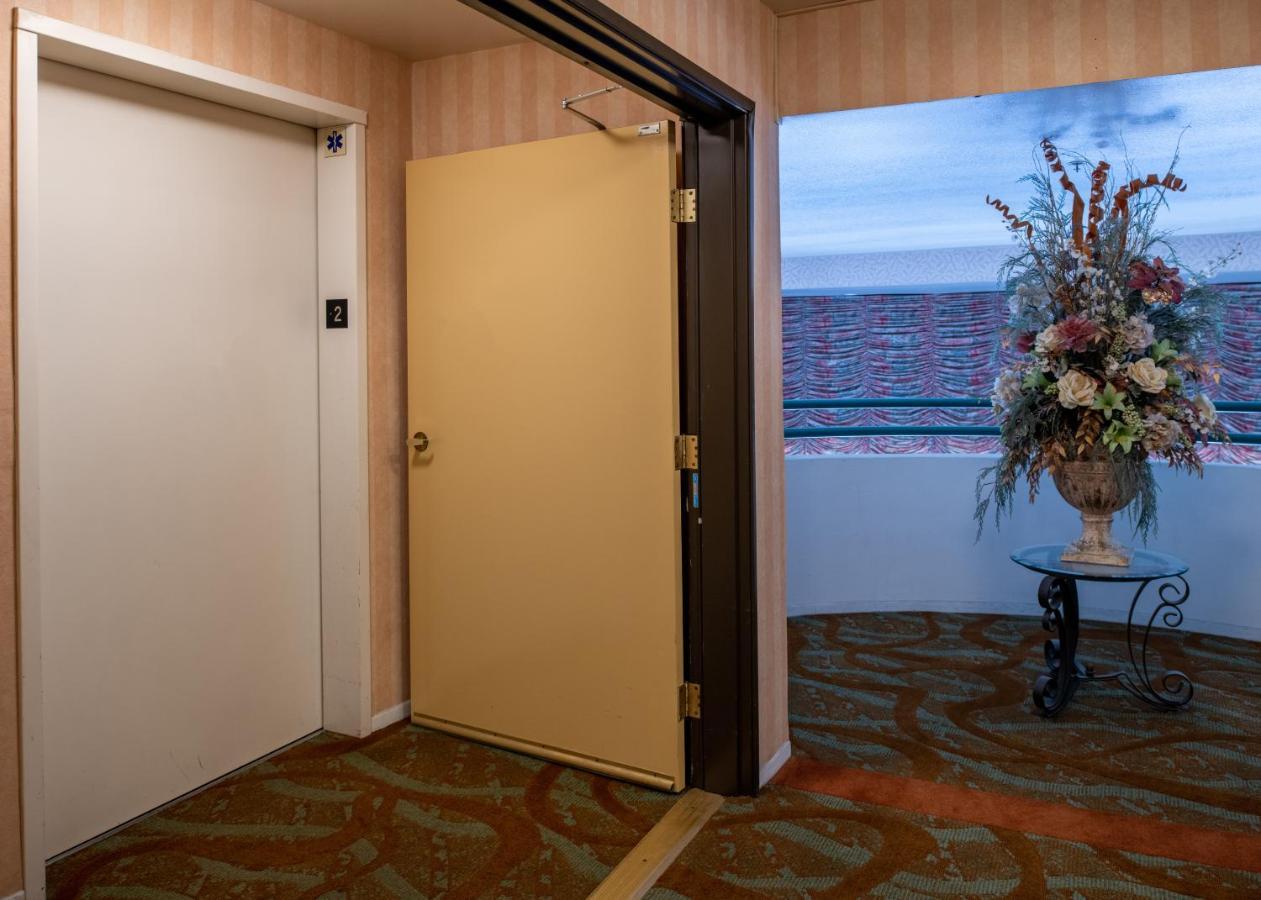 Glendale Hotel Екстериор снимка
